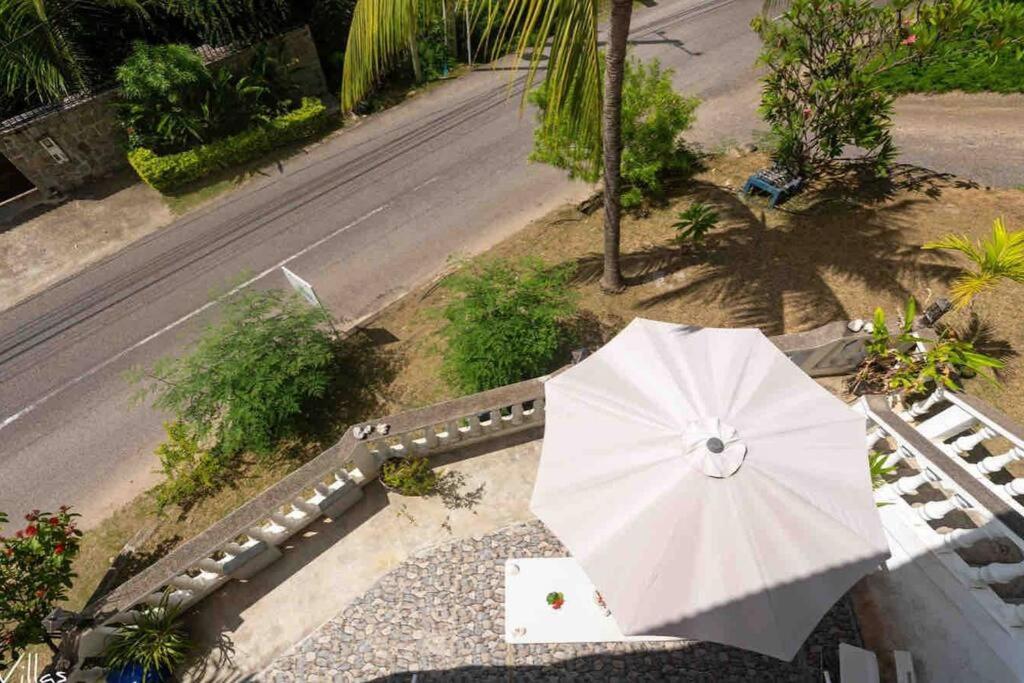 Epea Ocean View Top Victoria Exterior foto